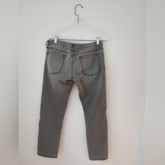 Y2K Low Rise Straight Leg Capri Jeans - Picture 2 of 3